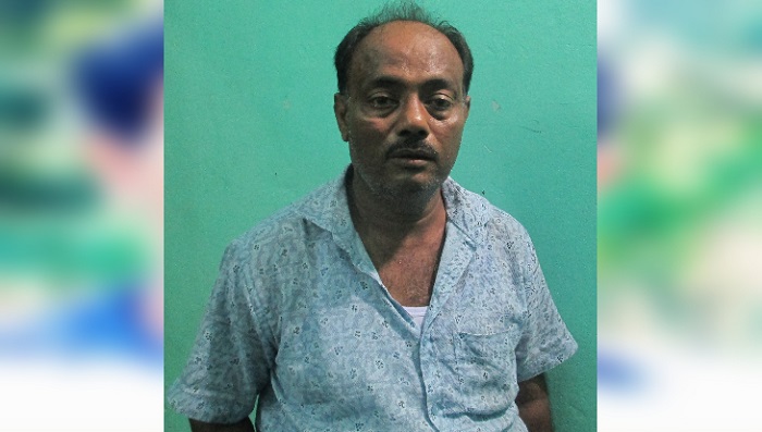 ফরিদপুরে যৌনপল্লী থেকে কিশোরী উদ্ধার, পাচারকারী আটক ফরিদপুরে যৌনপল্লী থেকে কিশোরী উদ্ধার, পাচারকারী আটক