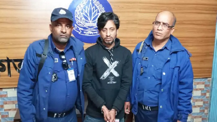 ফরিদপুরে ভুয়া সাংবাদিক আটক