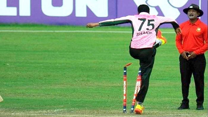 সাকিব নিষিদ্ধ, সঙ্গে পাঁচ লাখ টাকা জরিমানা সাকিব নিষিদ্ধ, সঙ্গে পাঁচ লাখ টাকা জরিমানা