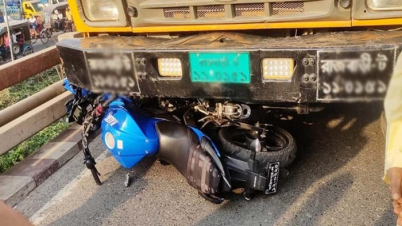 ফরিদপুরে ট্রাকচাপায় ২ মোটরসাইকেল আরোহী নিহত ফরিদপুরে ট্রাকচাপায় ২ মোটরসাইকেল আরোহী নিহত