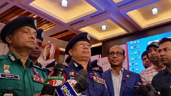 ‘গুলিস্তান-সায়েন্সল্যাবে বিস্ফোরণে জঙ্গি সংশ্লিষ্টতা নেই’ ‘গুলিস্তান-সায়েন্সল্যাবে বিস্ফোরণে জঙ্গি সংশ্লিষ্টতা নেই’