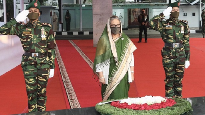 ঐতিহাসিক ৭ মার্চে জাতির পিতার প্রতি প্রধানমন্ত্রীর শ্রদ্ধা ঐতিহাসিক ৭ মার্চে জাতির পিতার প্রতি প্রধানমন্ত্রীর শ্রদ্ধা